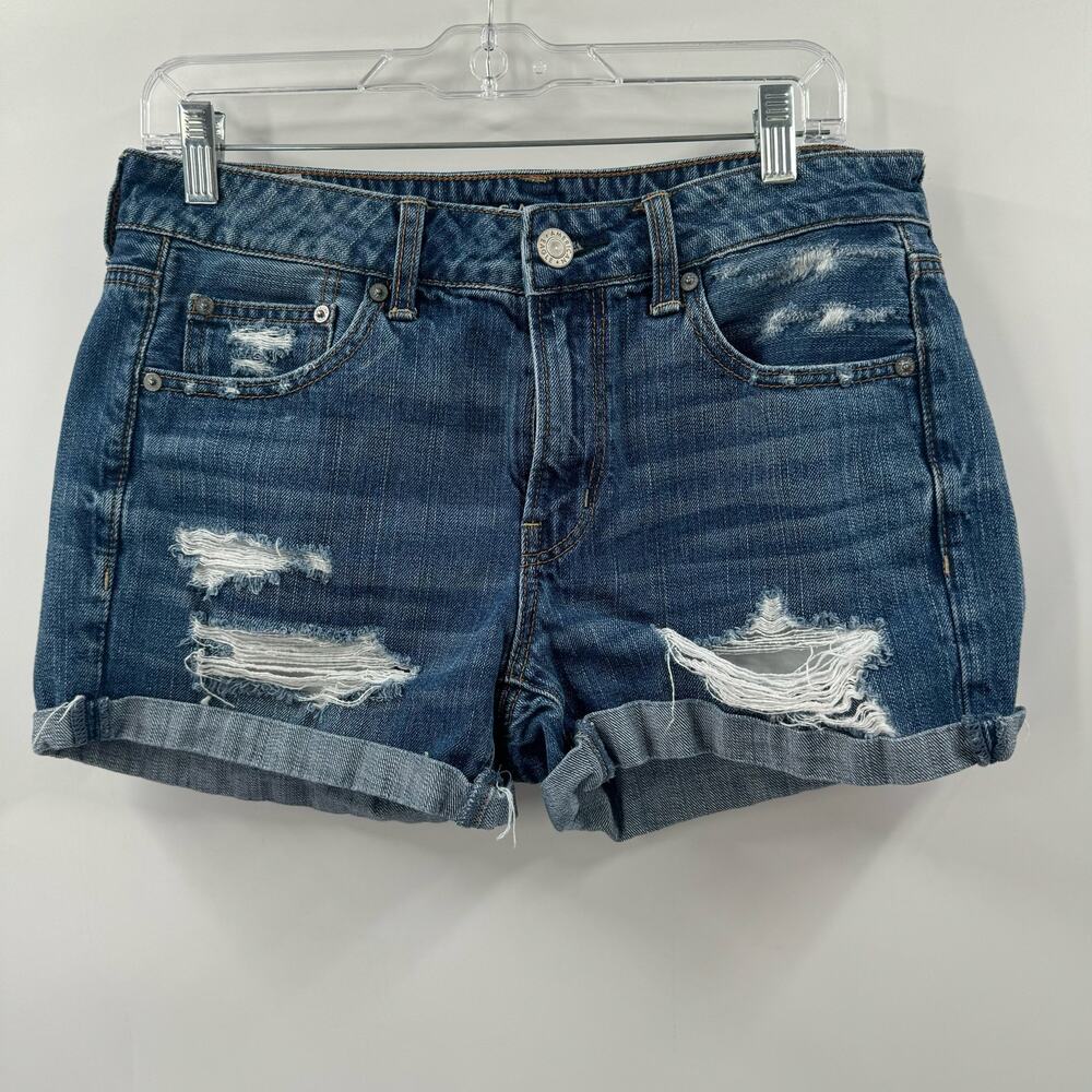 American Eagle Tom girl midi distressed Shorts